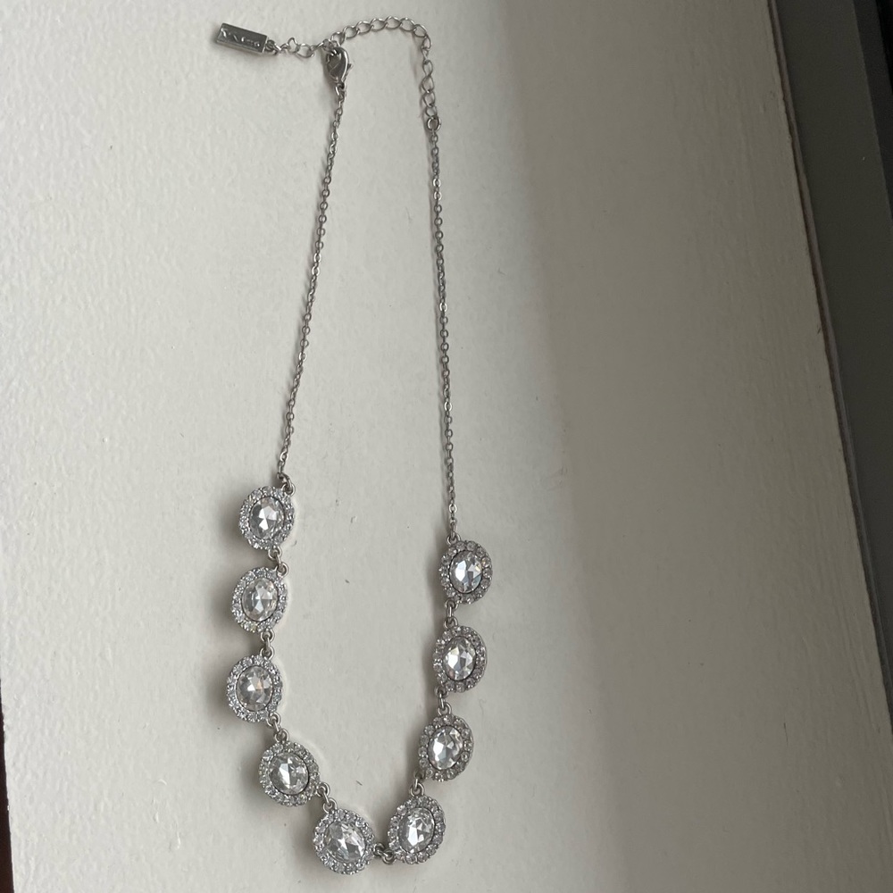 Faux Diamond Statement Necklace 💎